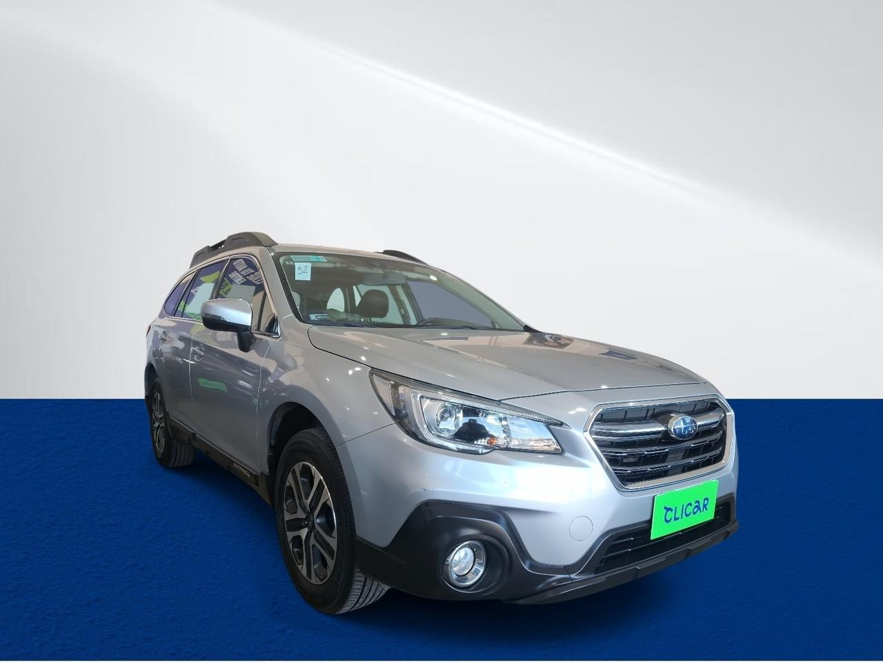 Station Wagon Subaru Outback