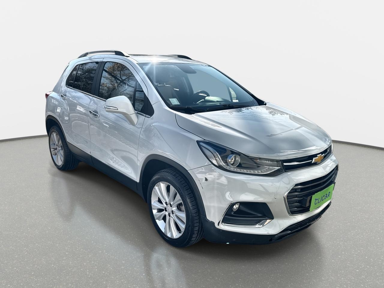 Station Wagon Chevrolet Tracker