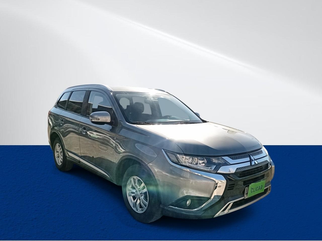 Station Wagon Mitsubishi Outlander