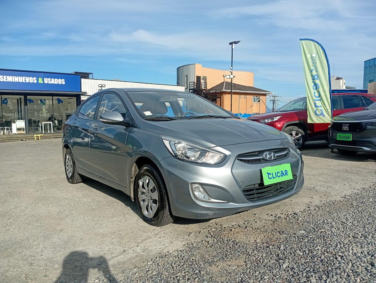 Automovil Hyundai Accent