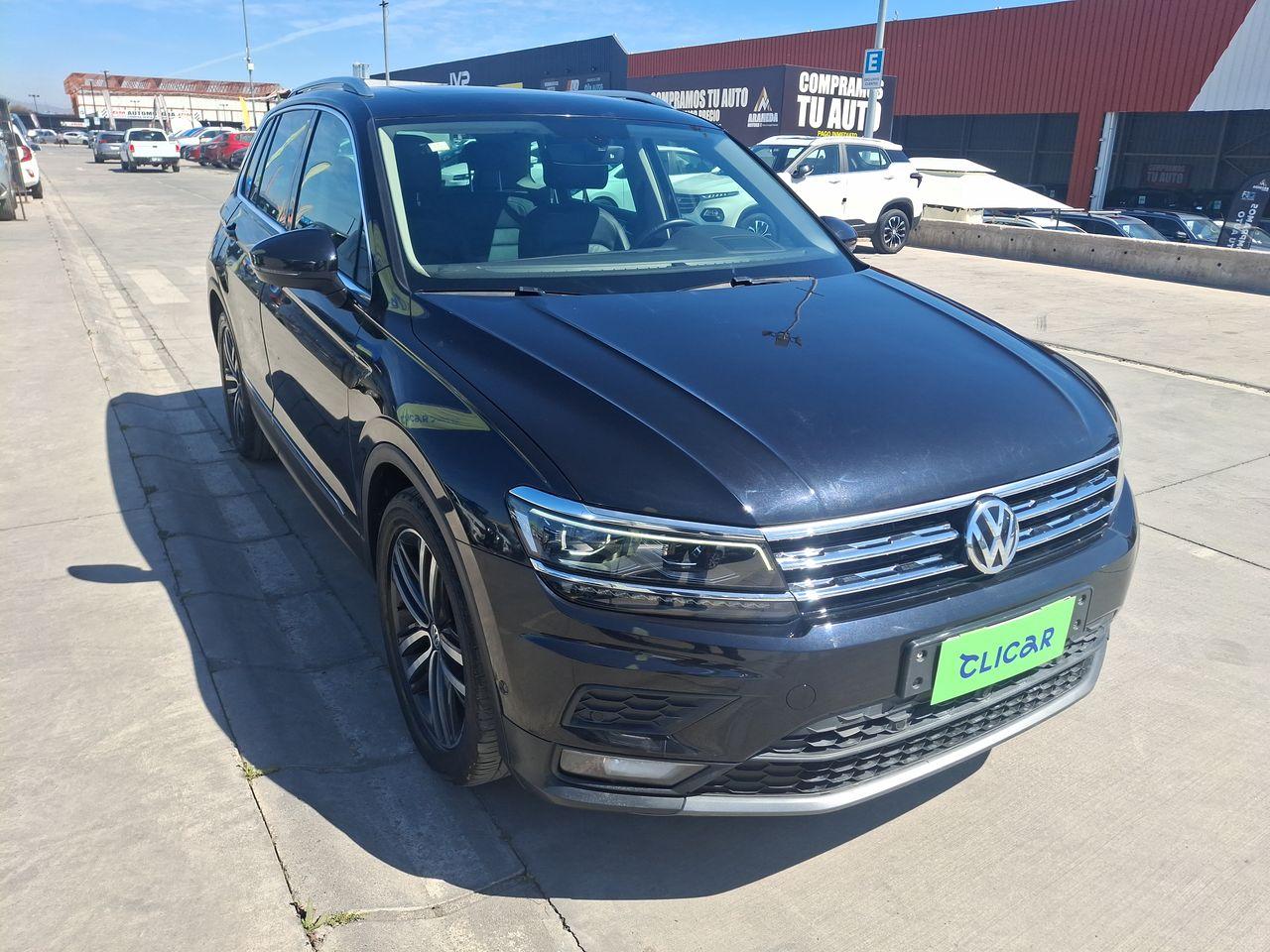 Station Wagon Volkswagen Tiguan