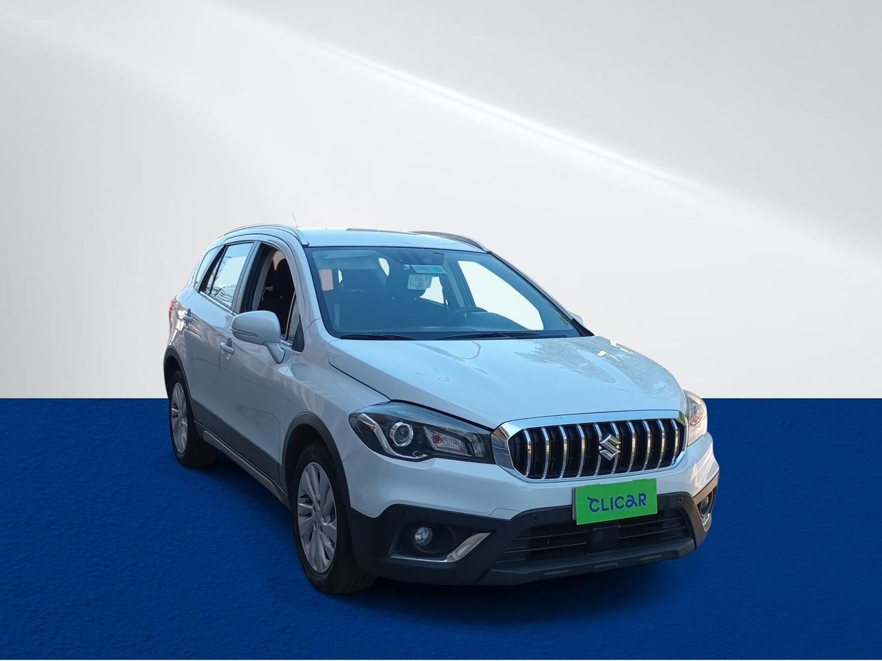 Station Wagon Suzuki S-cross