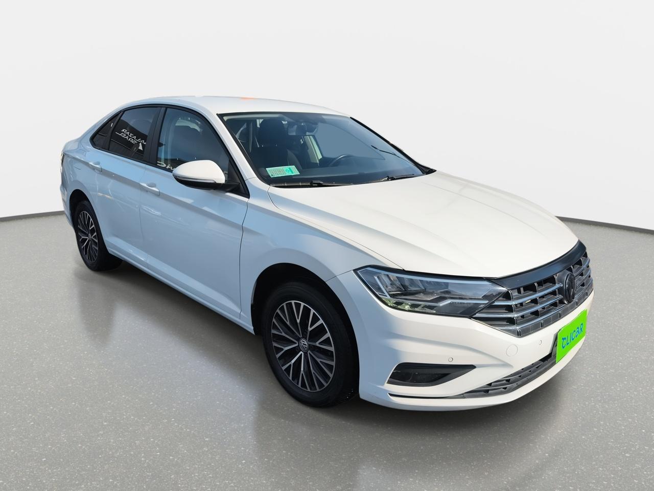 Automovil Volkswagen Jetta