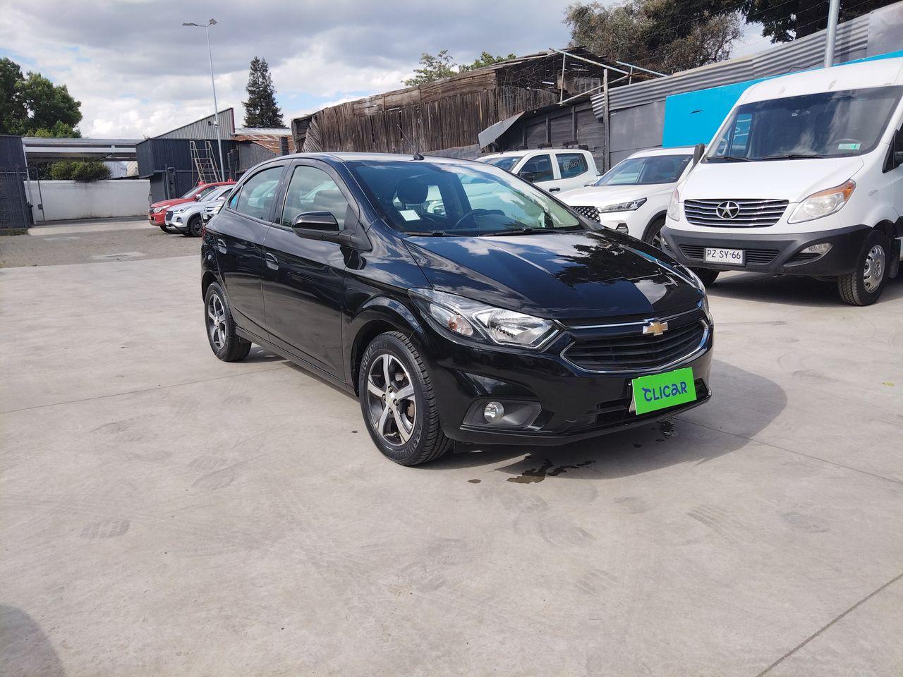 Automovil Chevrolet Onix Hb