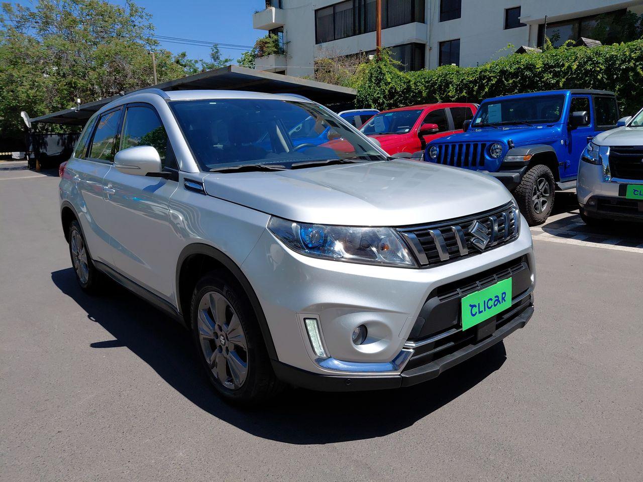 Station Wagon Suzuki Vitara