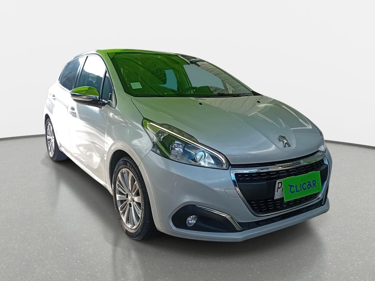 Automovil Peugeot 208