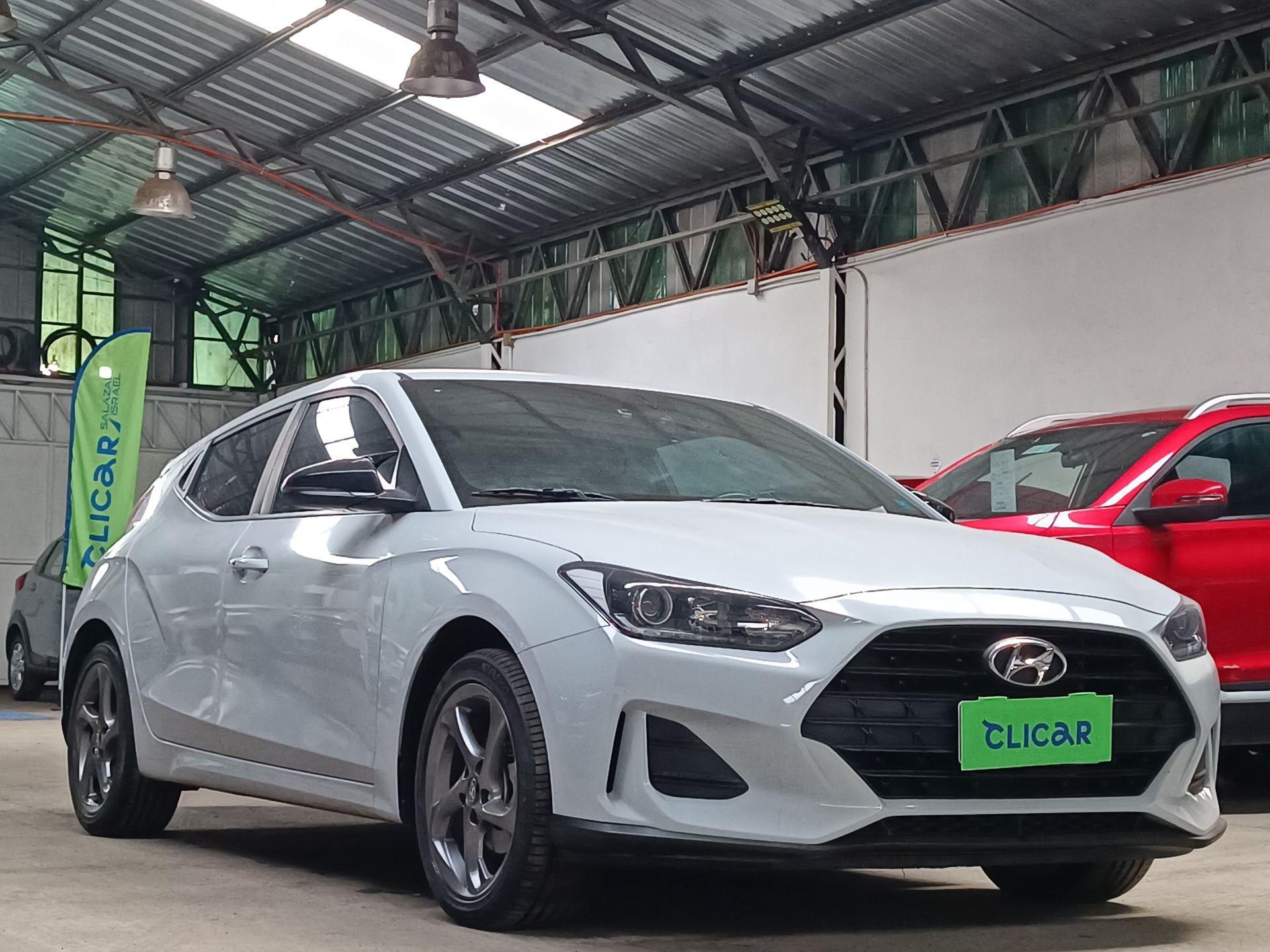 Hatchback Hyundai Veloster