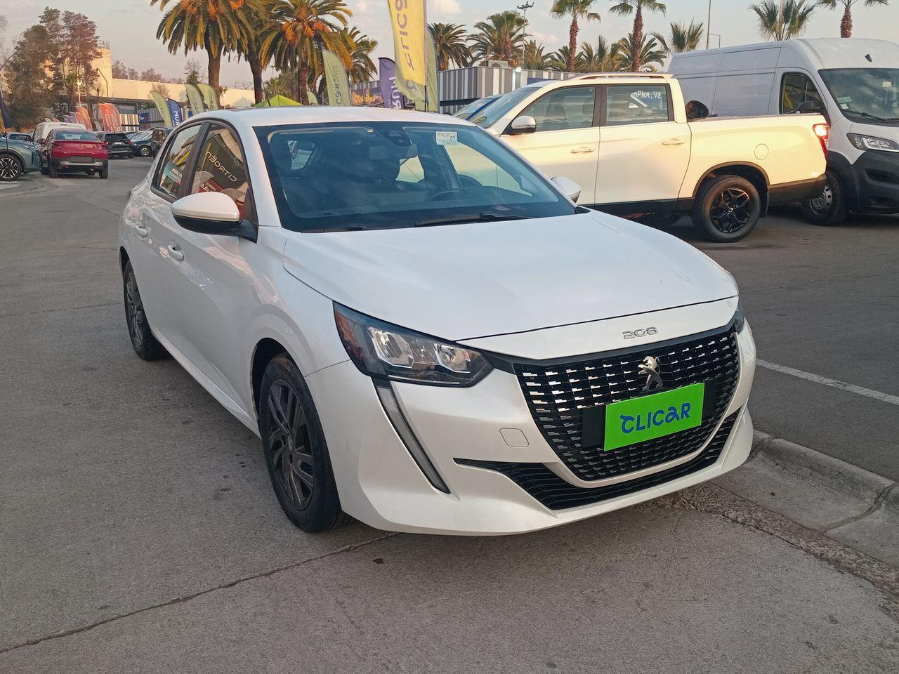 Automovil Peugeot 208