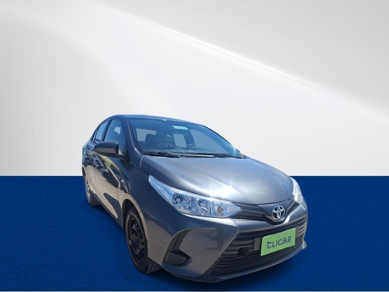 Automovil Toyota Yaris Sedan