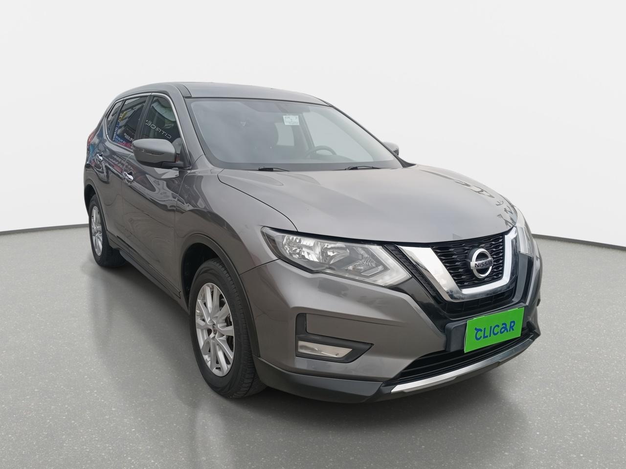 Station Wagon Nissan X-trail