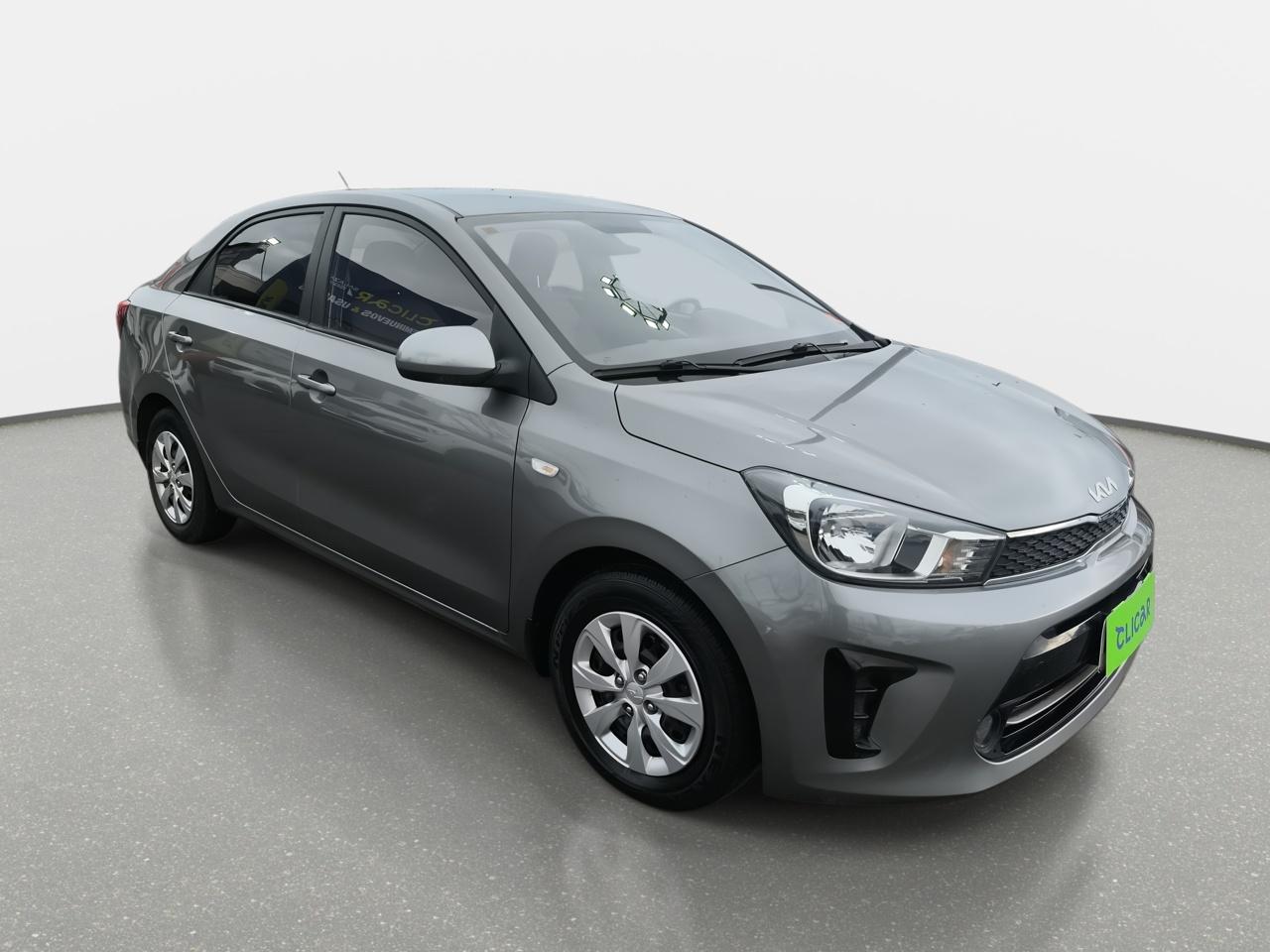 Automovil Kia Soluto