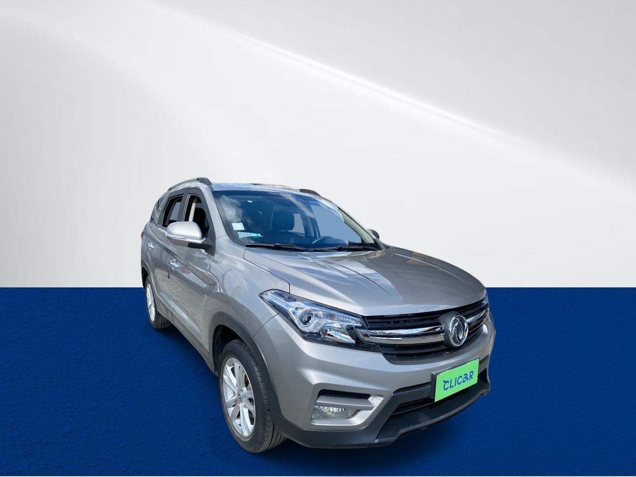 Station Wagon Dfsk 560