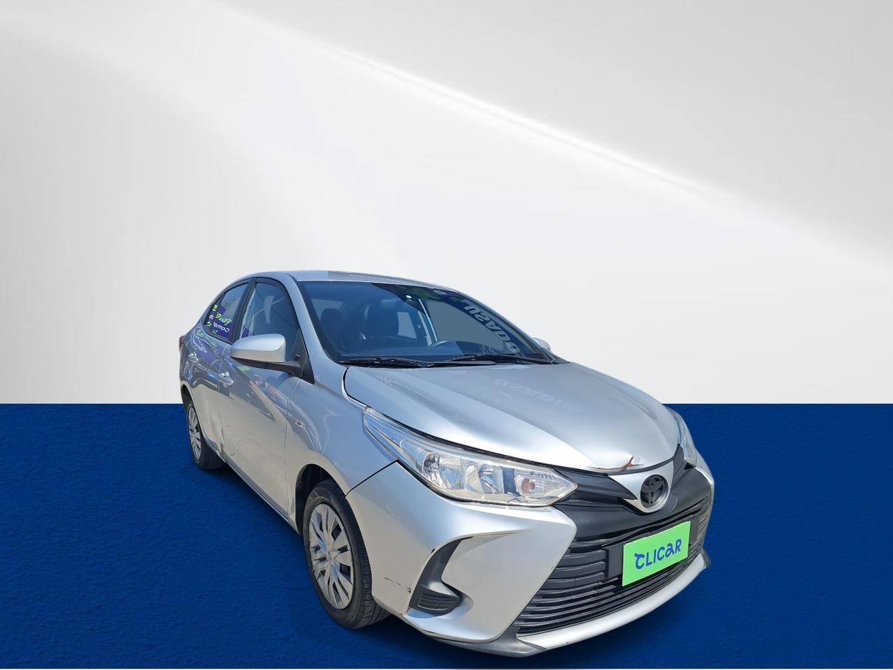 Automovil Toyota Yaris