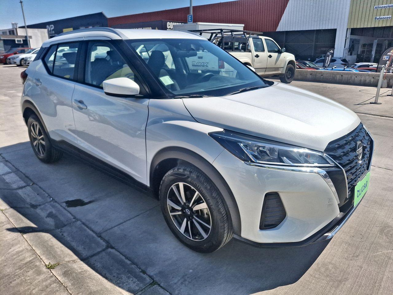 Station Wagon Nissan Kicks