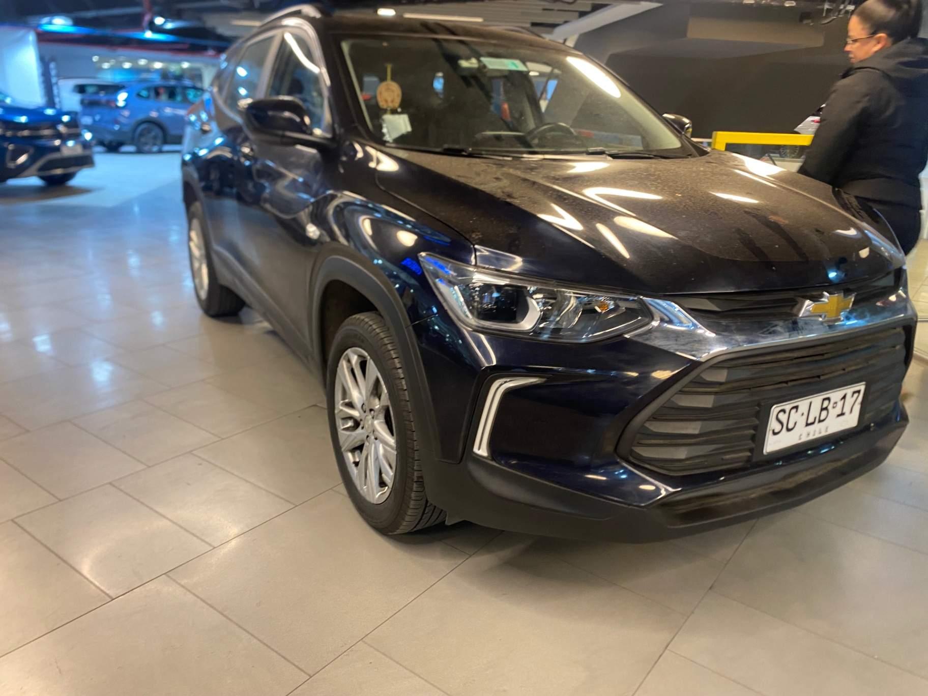 Station Wagon Chevrolet Tracker