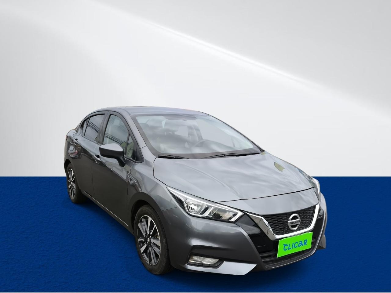 Automovil Nissan Versa