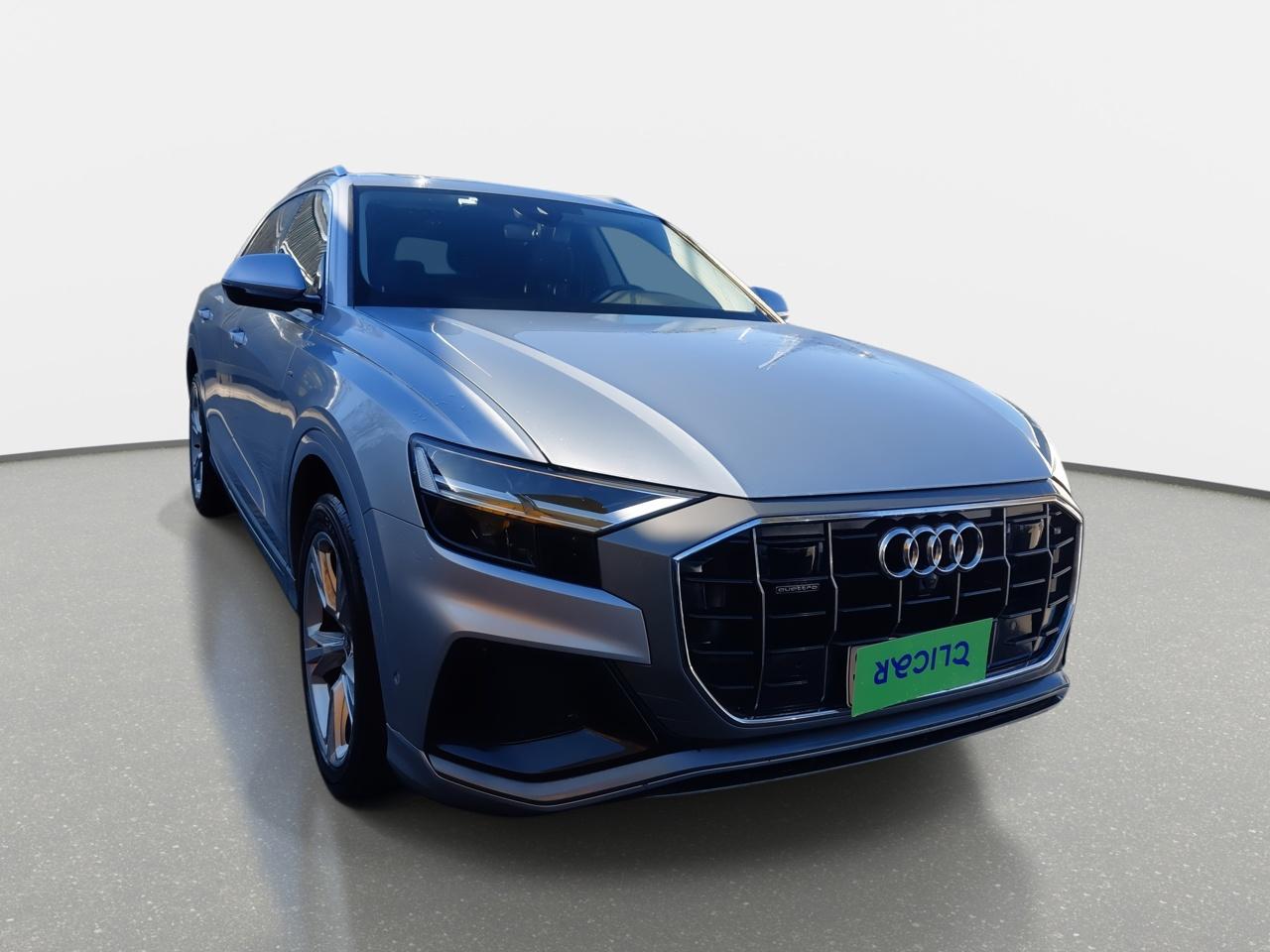 Suv Audi Q8