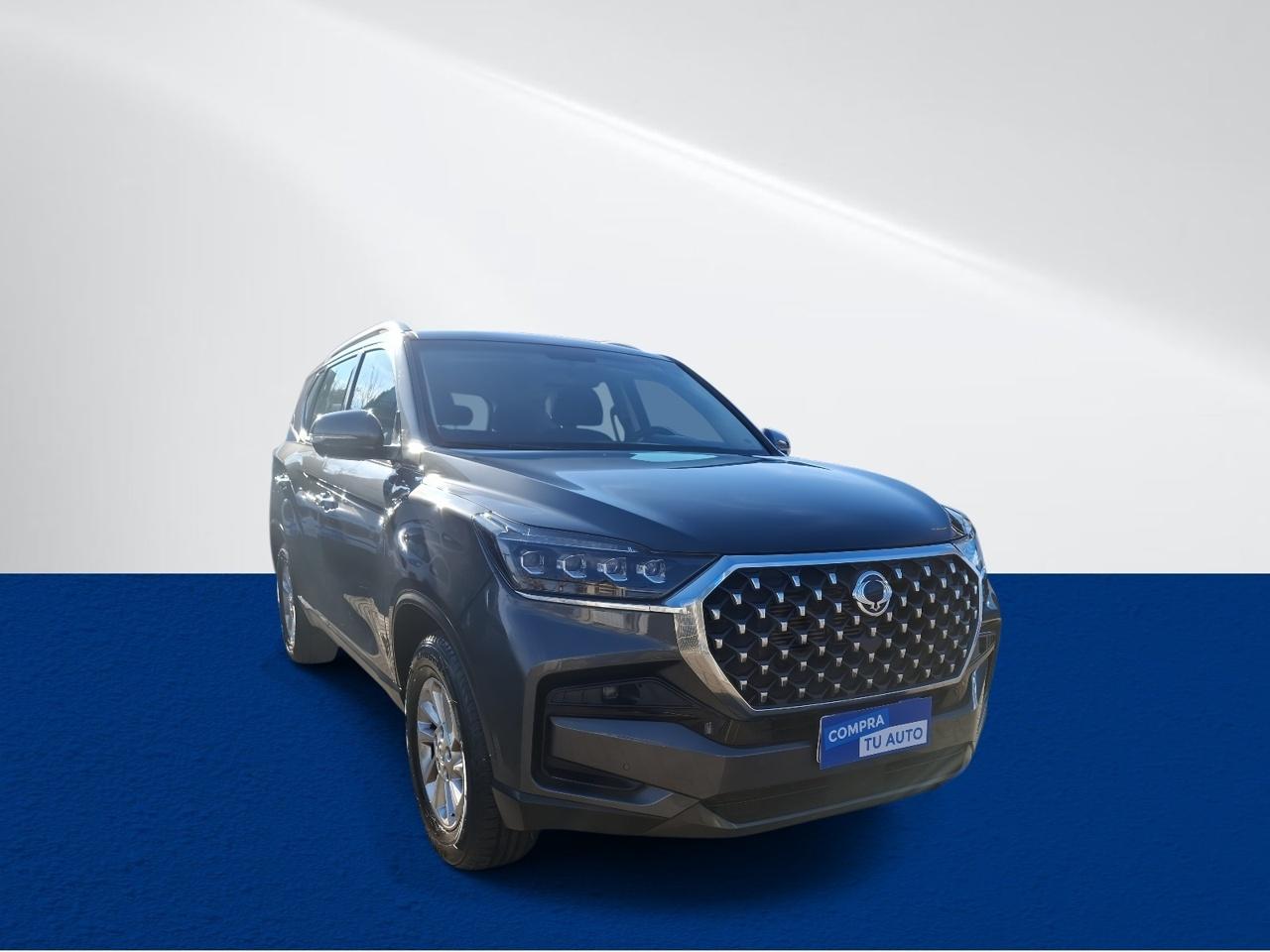 Station Wagon Ssangyong New Rexton