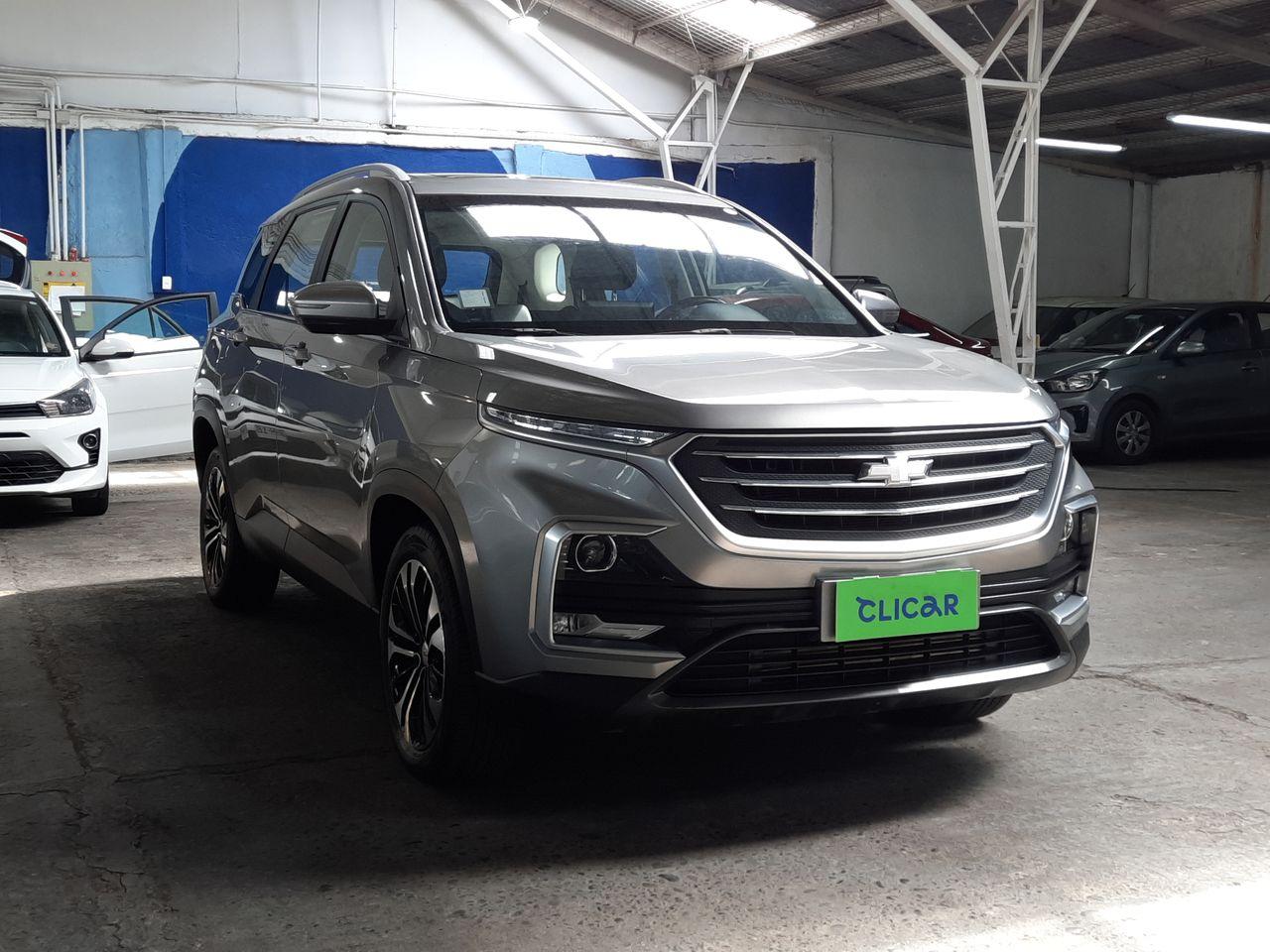 Station Wagon Chevrolet Captiva