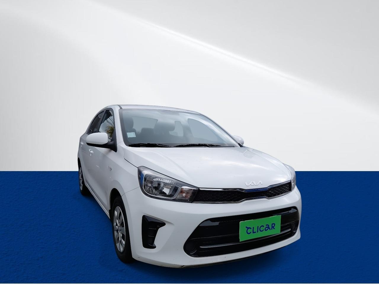 Automovil Kia Soluto