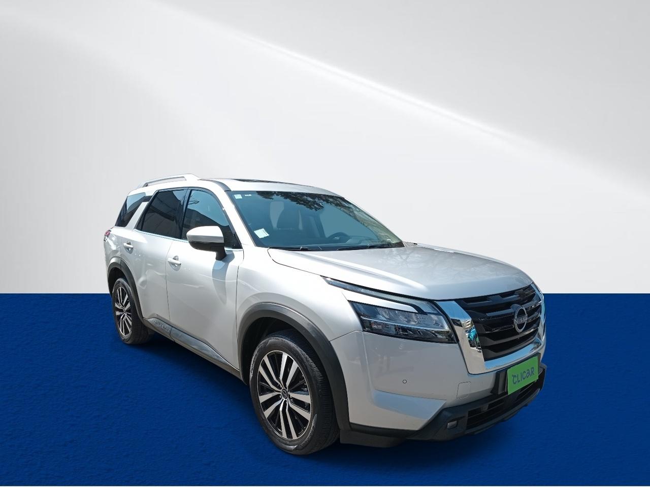 Station Wagon Nissan New Pathfinder