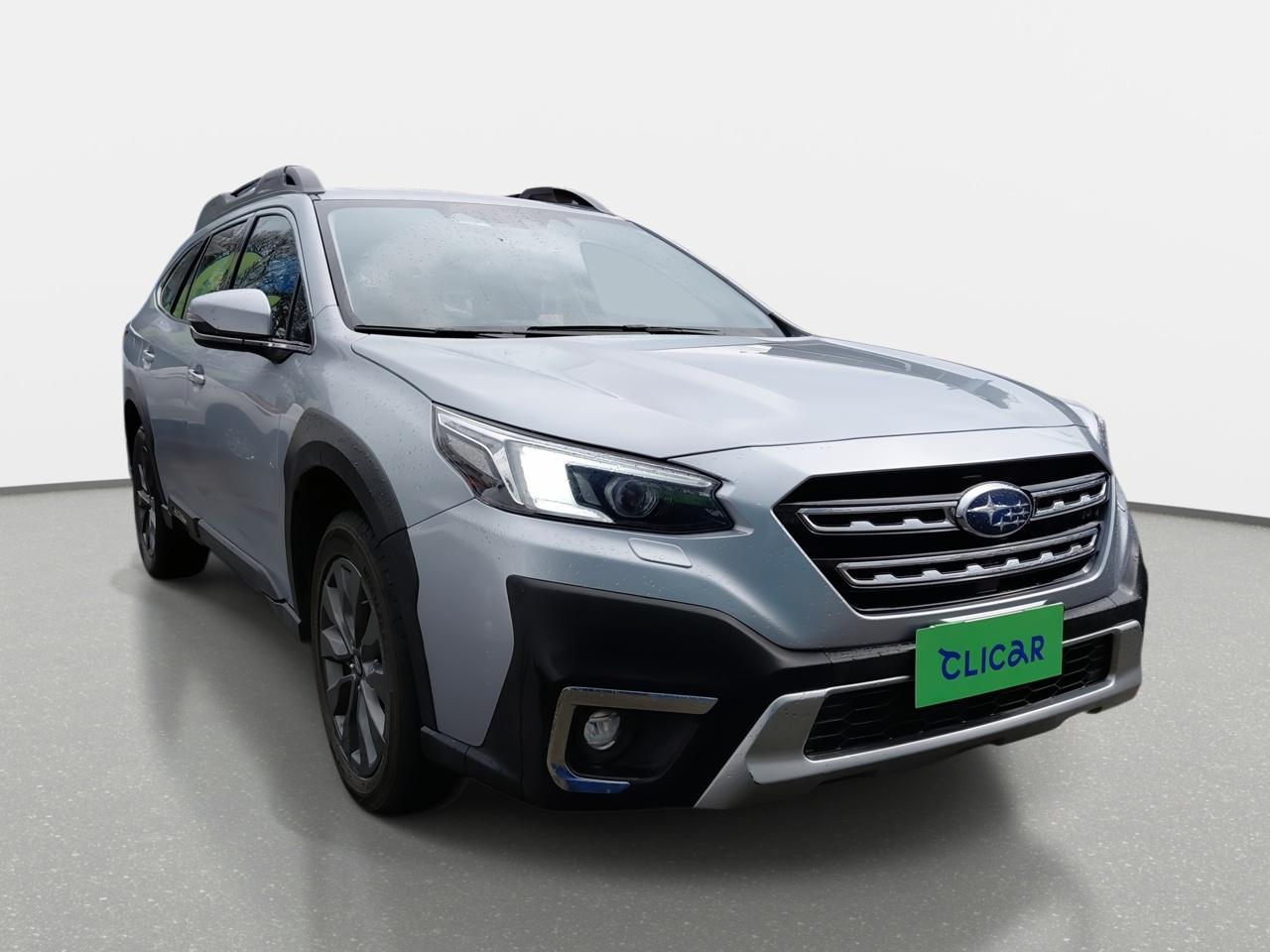 Station Wagon Subaru Outback
