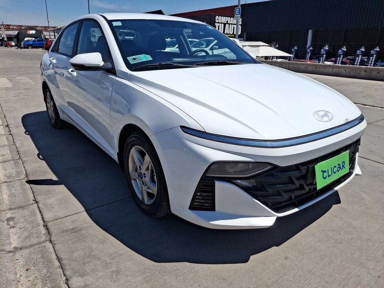 Automovil Hyundai Accent