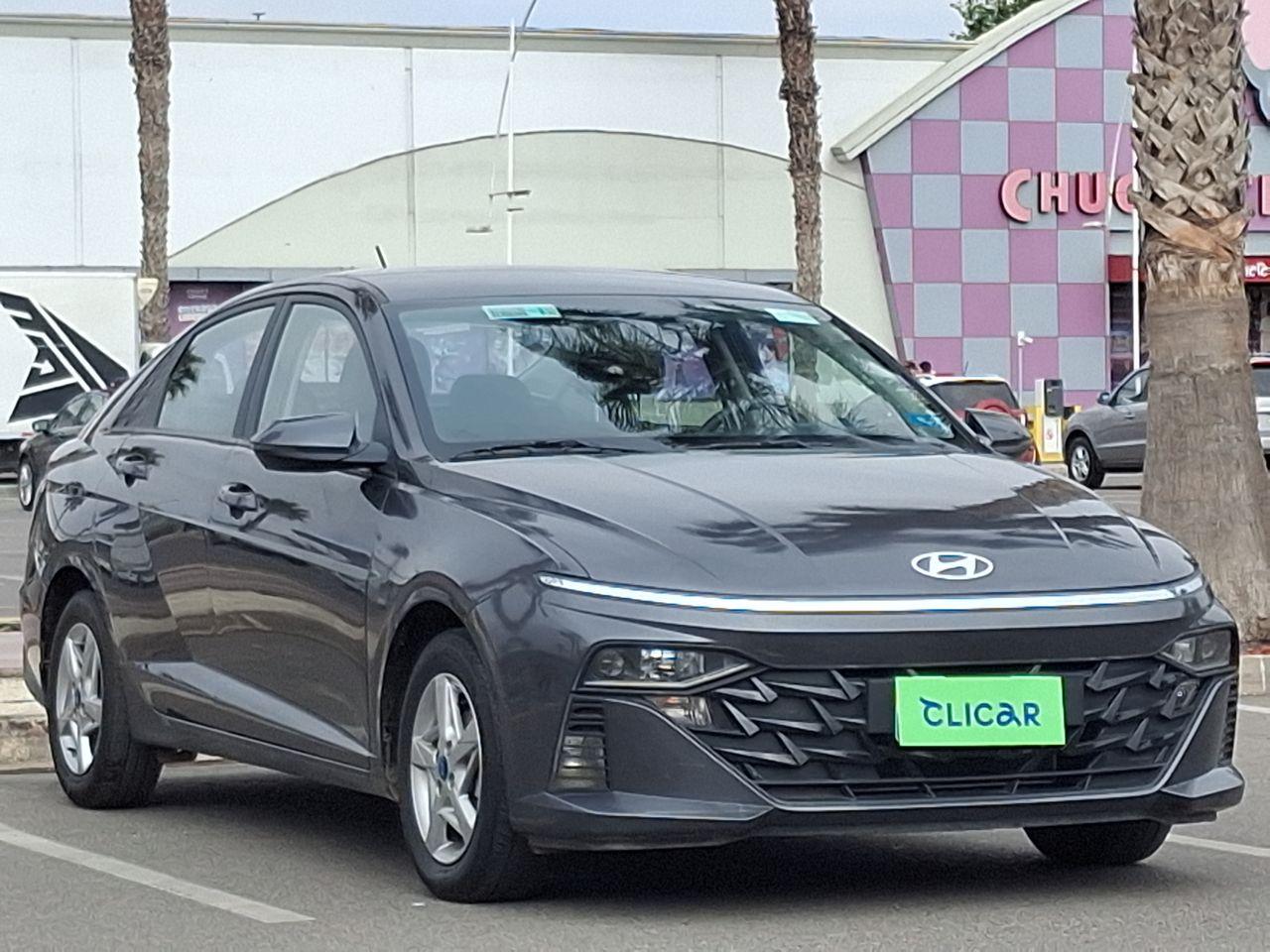 Automovil Hyundai Accent