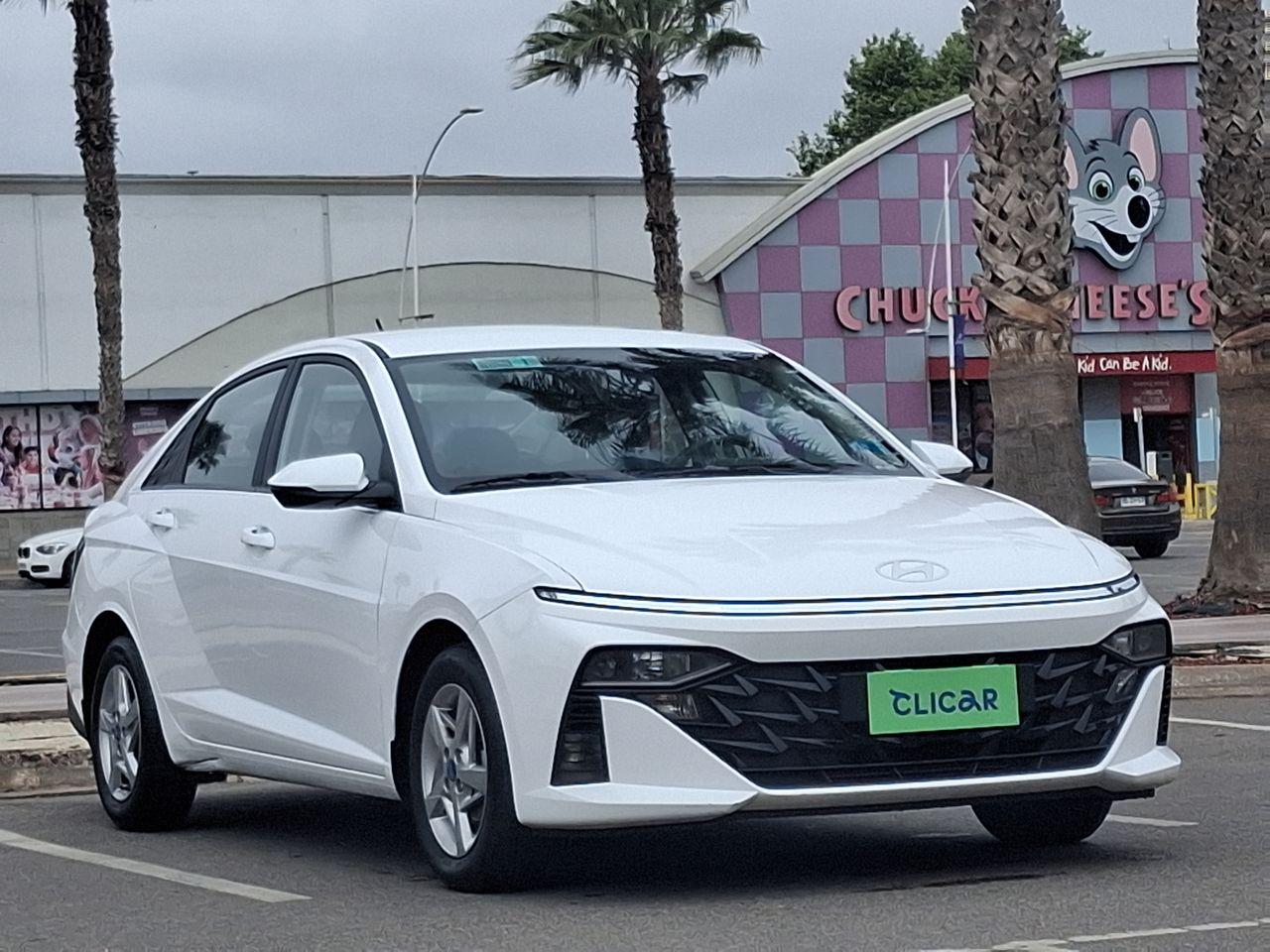 Automovil Hyundai Accent