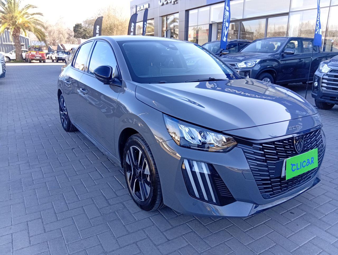 Hatchback Peugeot 208