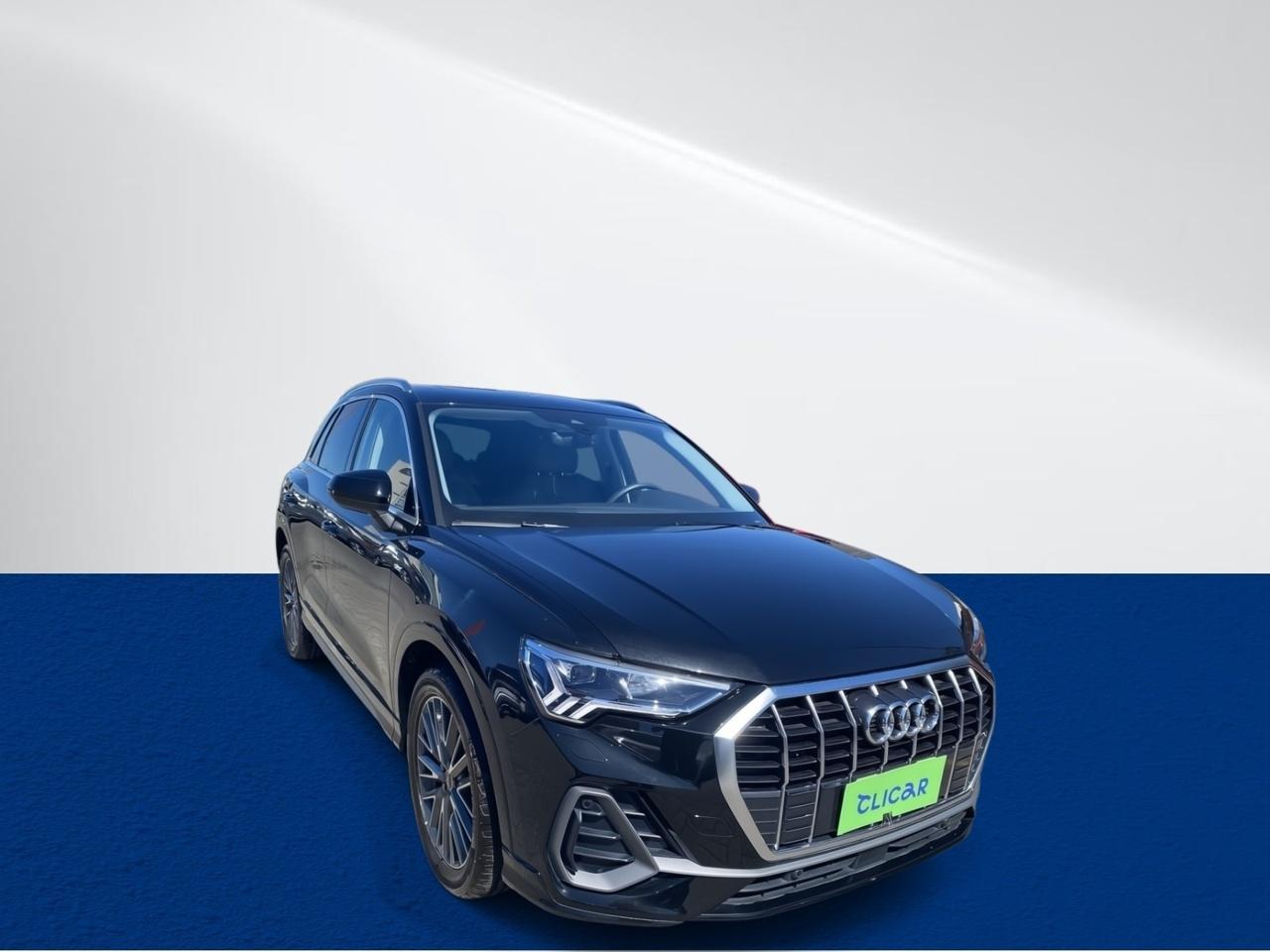 Station Wagon Audi Q3