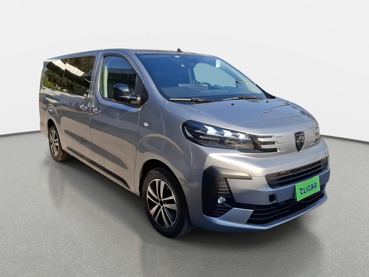 Minibus Peugeot Traveller