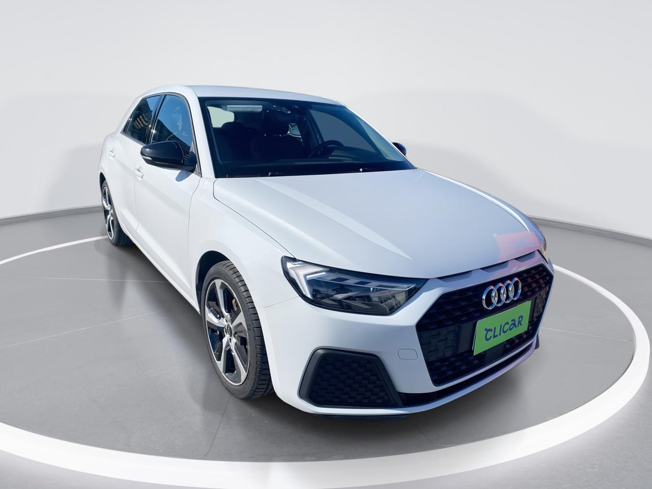 Hatchback Audi A1