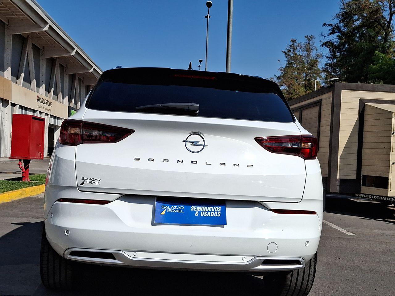 Station Wagon Opel Grandland